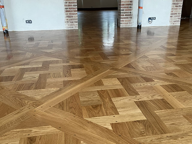 Pose de parquet flottant près d'Orléans