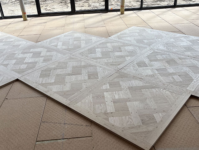 Pose de parquet extérieur près d'Orléans